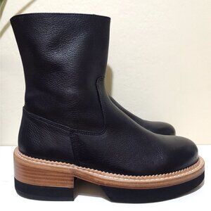 Paloma Barceló Black Leather Platform Ankle Boots